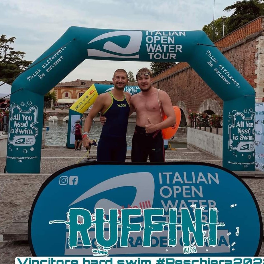 We are in the Mecca of Open Water Swimming, Peschiera del Garda, Italy. A great competition at Italian Open Water Tour Gli amici di IOWT. Despite very strong competition, Artur achieved second place over the 5 km distance. Congratulations Artur Arent. Wörthersee Swim Team