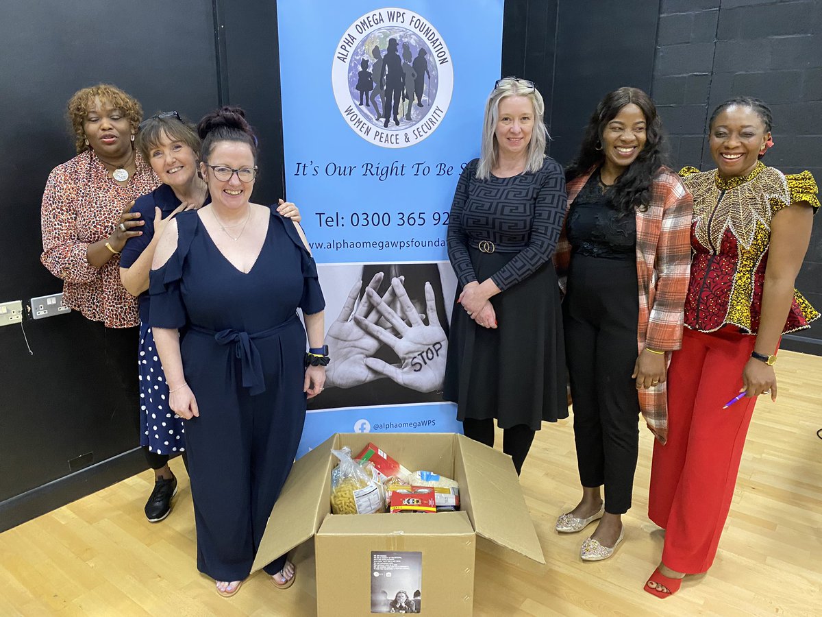 AlisonL43733634's tweet photo. Delighted to attend the 3rd meeting of the Women,Peace &amp; Security Foundation @alphaomegaWPS - exploring ways to educate &amp; empower women to be safe within our local communities. #ItsOurRightToBeSafe #Crewe 
WPS Volunteers also collected food items to donate to #ChanceChangingLives https://t.co/l8yZMUInqG