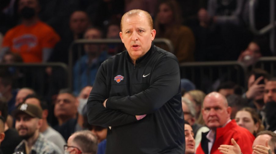 NYKnicksLatest's tweet photo. Leon Rose said Tom Thibodeau “is free to manage the roster in the way he sees fit”

(via @SBondyNYDN) https://t.co/vINnOESwjv