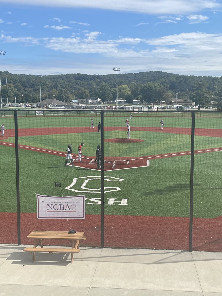 ShawneeComplex's tweet photo. Do you want to watch some club college ball? @The_NCBA is at Shawnee for their fall tournament this weekend. #gameonshawnee #baseball #homerun https://t.co/qvc7na9DEc