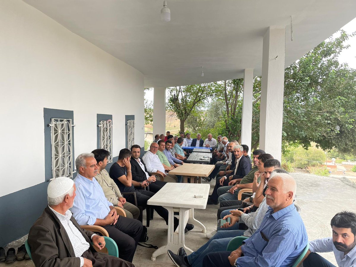 gelecek63's tweet photo. İl Başkanımız, YKurulumuz 
4.İlçe Başkanları (Bozova, Eyyübiye, Haliliye, Hilvan, Siverek) toplantısını Bozova İlçemiz ev sahipliğinde ve 
12 Mahalle Muhtarının katılımı ile gerçekleştirdik.
İlçe Başkanımıza
ve Muhtarlarımıza teşekkür ediyoruz. 
@Ahmet_Davutoglu 
@GelecekPartiTR https://t.co/B38E5RswTp