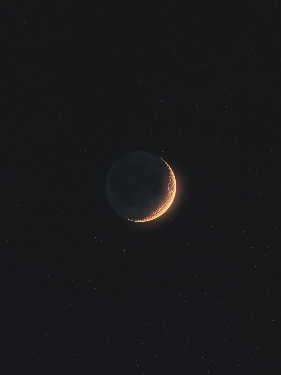 bryanminear's tweet photo. 🌕🌑 https://t.co/X91B4DsVVg