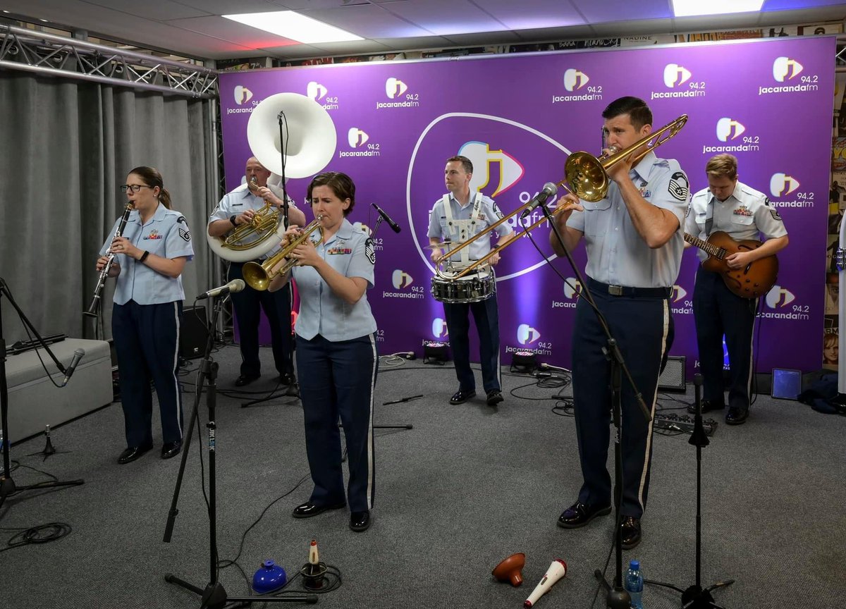 HQUSAFEAFAF's tweet photo. The @USAFEBAND performed on the @jacarandafm radio station in #SouthAfrica during the American music morning. The band showcased their love of music and invited the local community out to the Africa Aerospace &amp; Defence Exhibition 2022 held at Waterkloof AFB. @usairforce https://t.co/G0HL9NYU9X