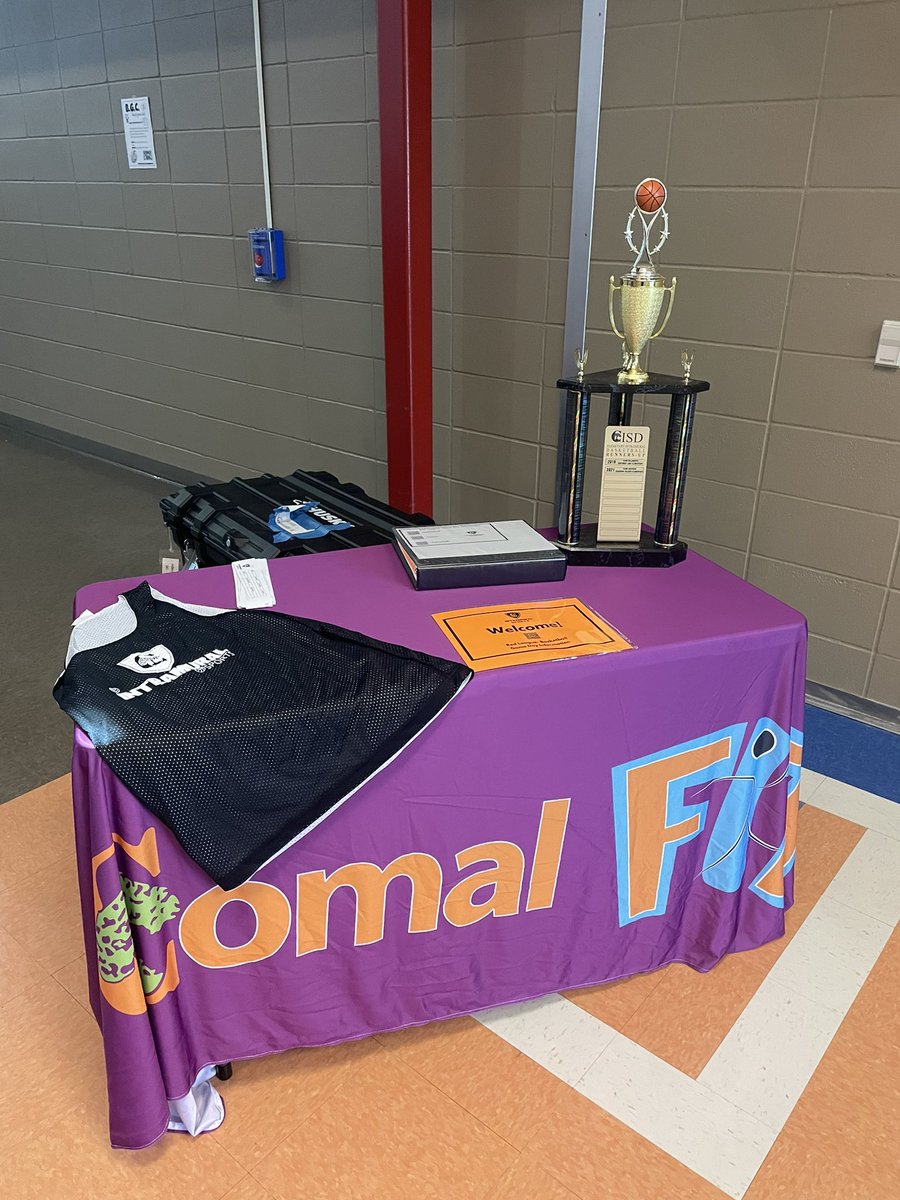 ComalFIT's tweet photo. The first game day of the 22-23 4th and 5th Grade Intramural Basketball season underway in all 5 feeder patterns! #ComalIMSports #EveryStudentConnected @cisdnews https://t.co/sSEWfJvtEa