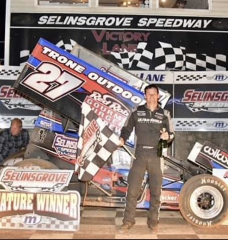 Sharp_Advantage's tweet photo. Congratulations to Sharp Advantage customer and our longtime friend @DarynPittman on the win last night at Selinsgrove PA. Well done to thee @HeffnerRacing team.
#ItsLikeRidinaBike #NextLevelSafety #UltraShield #winning # https://t.co/YUJXNnwmVG