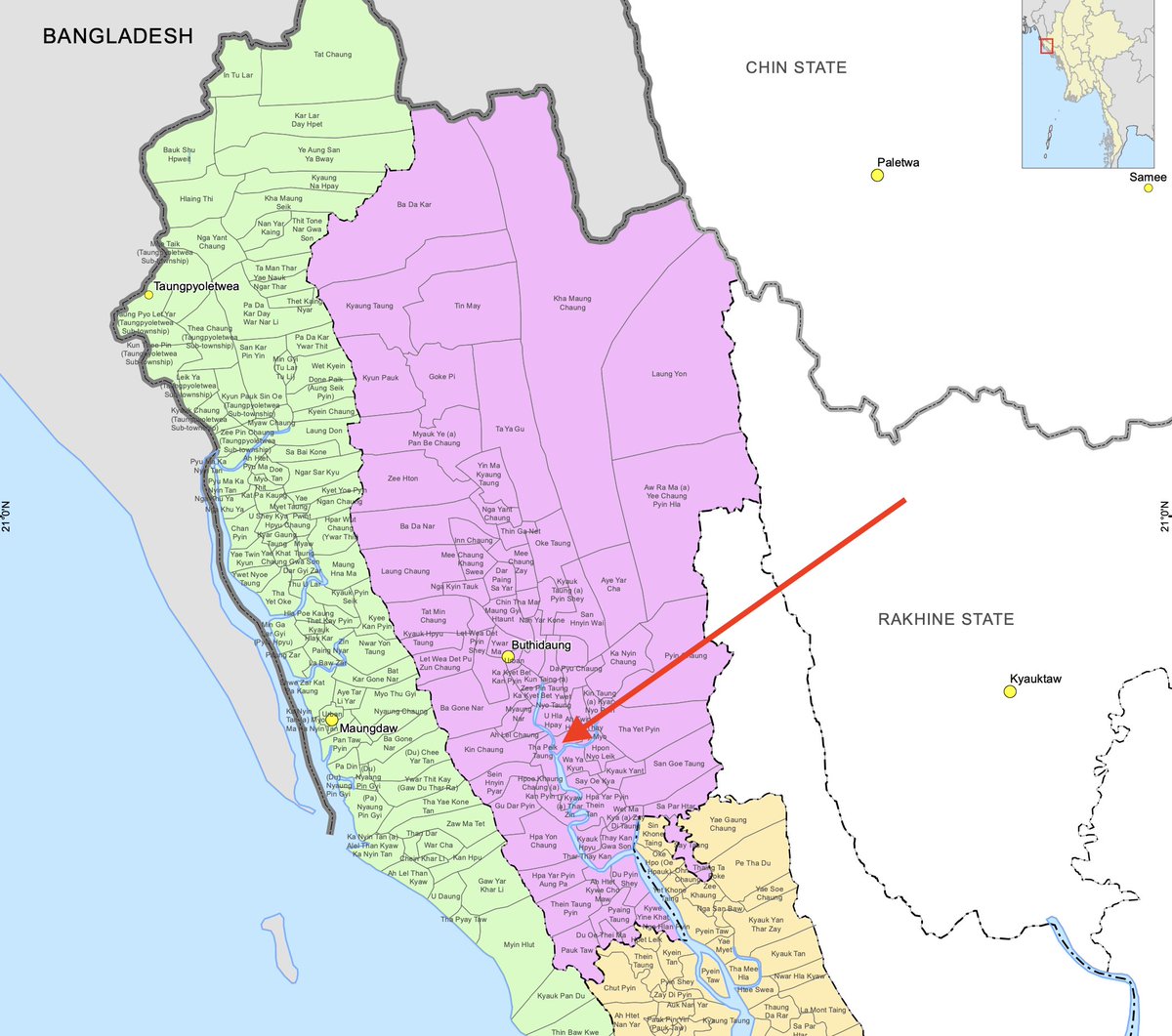 shafiur's tweet photo. #Myanmar army mortar shells

Tha Peik Taung or Haran Hali(See map) resident holding mortar shell which exploded in the fighting yesterday. Residents are saying Arakan Army took up positions within the #Rohingya village making it a target. 

#WhatsHappeningInMyanmar https://t.co/WvEhMV7Wxl