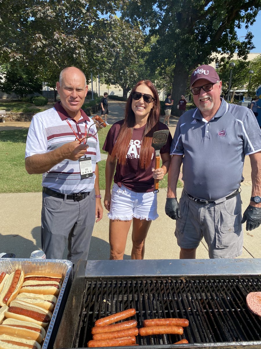 Best tail gate cookers in southwest mo.