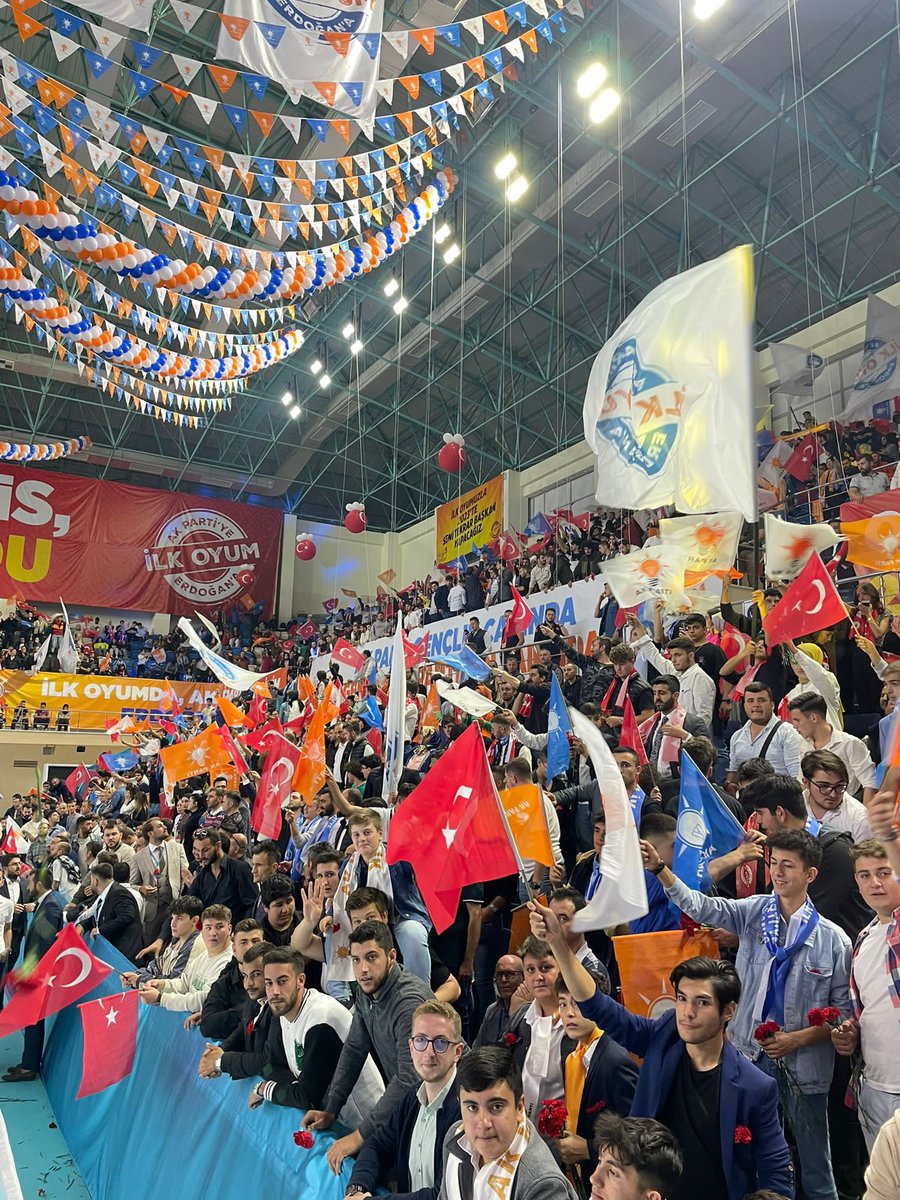 akgenclikcumra's tweet photo. #ilkoyum Recep Tayyip Erdoğan
#ilkoyum AK PARTİ https://t.co/PtpuHGb0Je