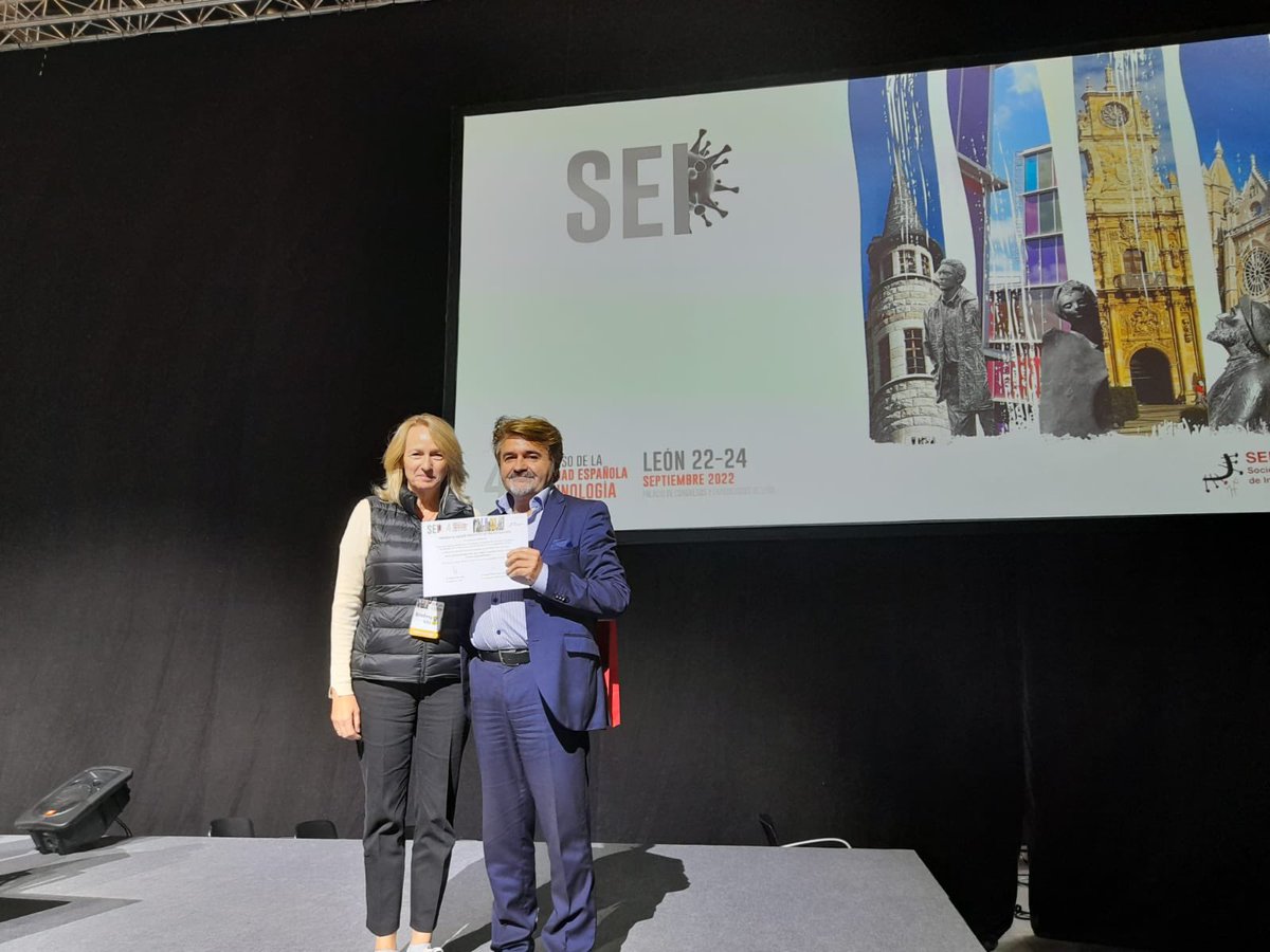 SilviaSchzRamon's tweet photo. Premio @TheBindingSite @sei2022 a Kissy Guevara-Hoyer del Hospital Clinico San Carlos por el trabajo sobre cadenas ligeras y CVID, lo recoge Miguel Fernández Arquero @SEinmunologia @SilviaSchzRamon @SilviaLargacha
@SomosClinico 
@lamercheditas https://t.co/cwkKvgtSJA