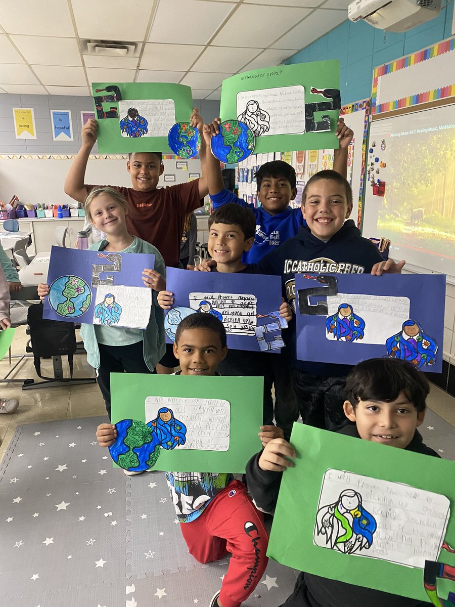 DanaStinnett3's tweet photo. After reading “We Are Water Protectors” by Carole Lindstrom, our class felt a strong commitment to protecting the land around them. We researched our local watershed and made personal commitments to protect it so everyone can benefit from it. #wdsd7 https://t.co/bCN9pJJzoL