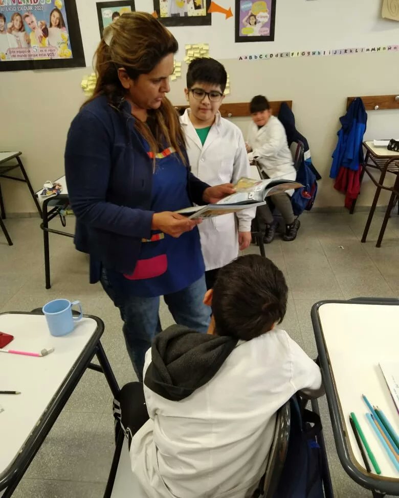 danielperfumo's tweet photo. #mesumoaleer @FundacionLeer en la escuela primaria 195 de Catriel participamos de la #maratondelectura2022 https://t.co/FCjUcB6xDC