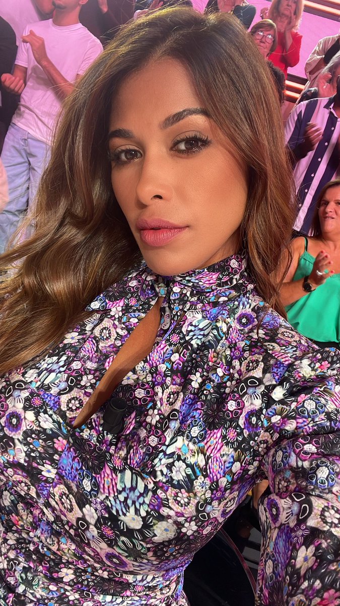 19h10 sur <a href="/C8TV/">C8</a> 💜
#tpmppeople 
#tpmp