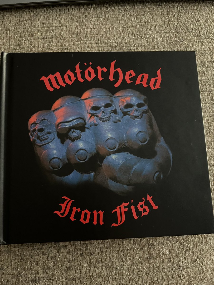 damon_2's tweet photo. #Motorhead #NowPlaying https://t.co/Ihe5JyY2zU