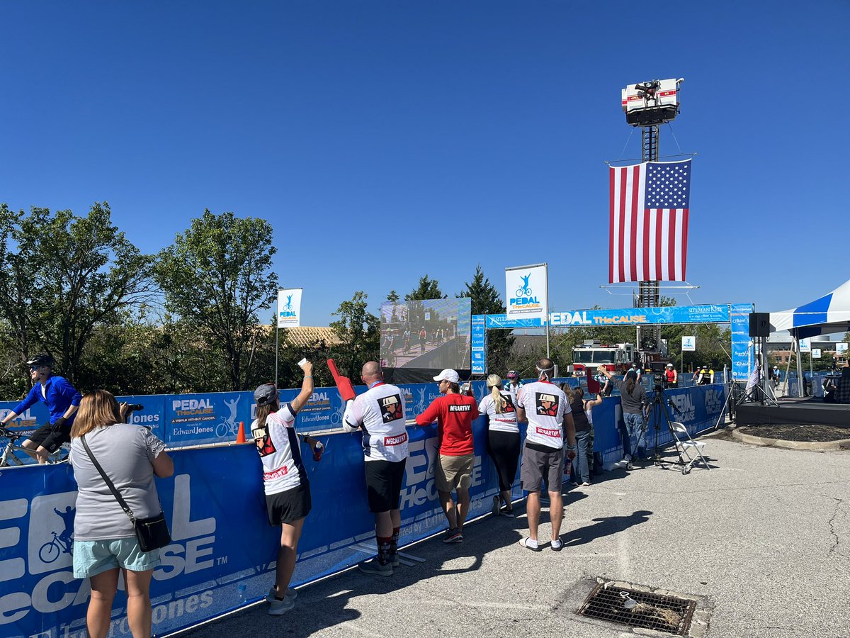 dougmangers's tweet photo. Amazing day to ride bikes and help kick cancer’s butt!  Great showing for Pedal Day #1 McCarthy partners!
@pedalthecause @McCarthyBuild https://t.co/UOF2FMRvod