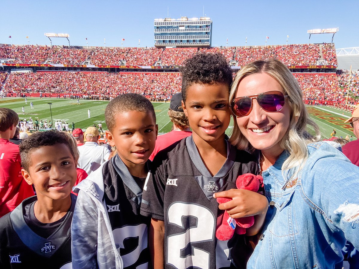 SteffSumrall's tweet photo. It’s a gorgeous day for some Cyclone football!!! ❤️🌪
.
#BeatBaylor #CyclONEnation https://t.co/hSCZgYPfJ7