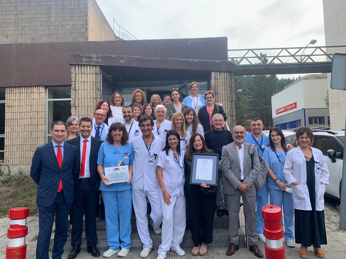 🥇 La Unidad de Cuidados Intensivos del Hospital Universitario Galdakao-Usansolo obtiene el certificado internacional en buenas prácticas de humanización en Cuidados Intensivos, otorgado por @HUMANIZALAUCI y <a href="/AENOR/">AENOR</a>. 
Si quieres ver el video del evento 👉 youtube.com/watch?v=oYvI1R…