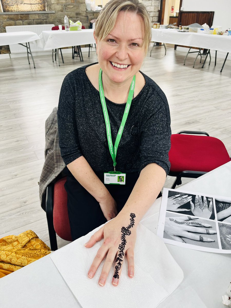 The #SpenValley branch of the #Ahmadiyya Muslim Women’s Association held a #MacmillanCoffeeMorning today in #BaitulAtta Mosque, #Dewsbury and managed to raise £500 - thank you to all our guests who came @MacmillanYorks <a href="/macmillancancer/">Macmillan Cancer Support</a> #LoveForAllHatredForNone 🌹