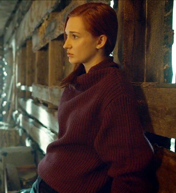 nedleysoffice's tweet image. Nicole Haught sweater appreciation post as we head into sweater weather.
#WynonnaEarp #BringWynonnaHome