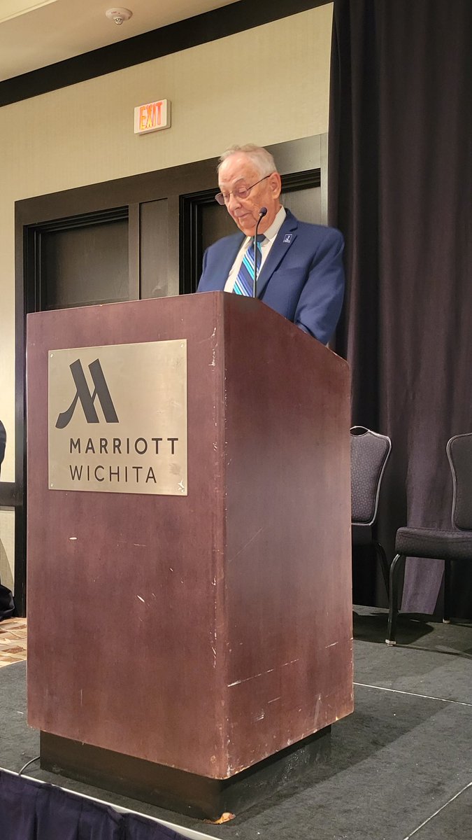 ksdehq's tweet photo. Mr. Dale Dennis welcomes the 420 people in attendance at the 2023 Dale Dennis Kansas Teacher of the Year Banquet in Wichita. We're so excited for tonight's announcement! Counting down the minutes until the 2023 Kansas Teacher of the Year is announced. https://t.co/8bHHCTAS3R