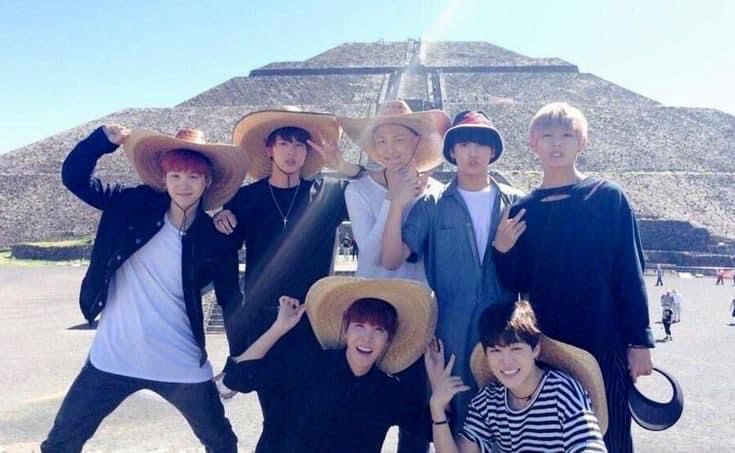 fabzislove's tweet photo. the ARMY in us just had too.. 🤣 @densgc #PyramidoftheSun 🇲🇽 https://t.co/vVklxhBHKk