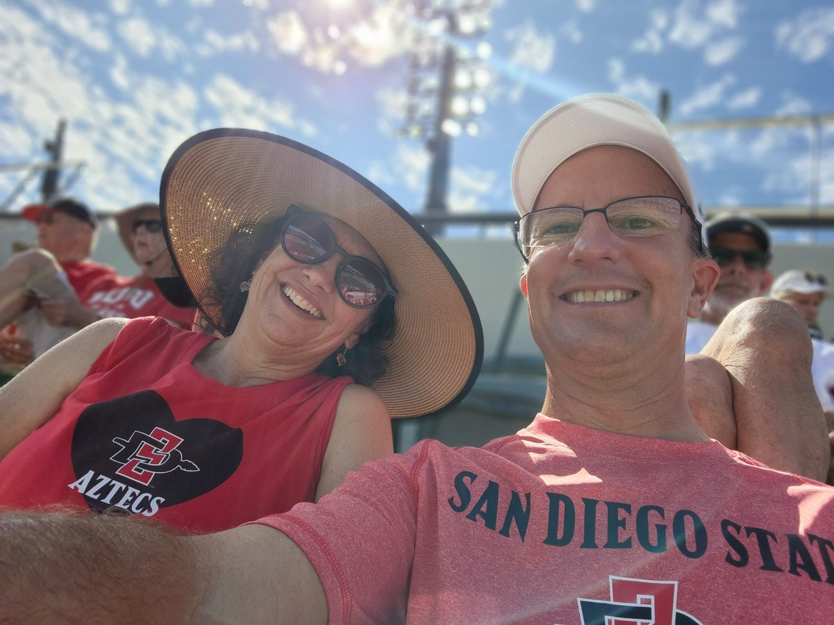 bobjmurphy's tweet photo. #GoAztecs https://t.co/cOF5XitYIR