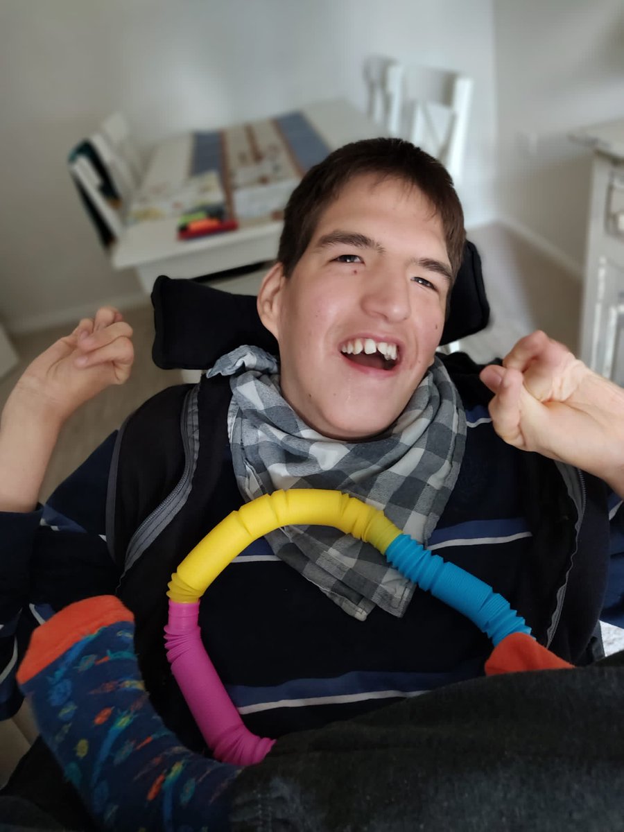 I had the pleasure of receiving my 4th #CovidVaccine today. I wasn't too bothered about it afterwards...