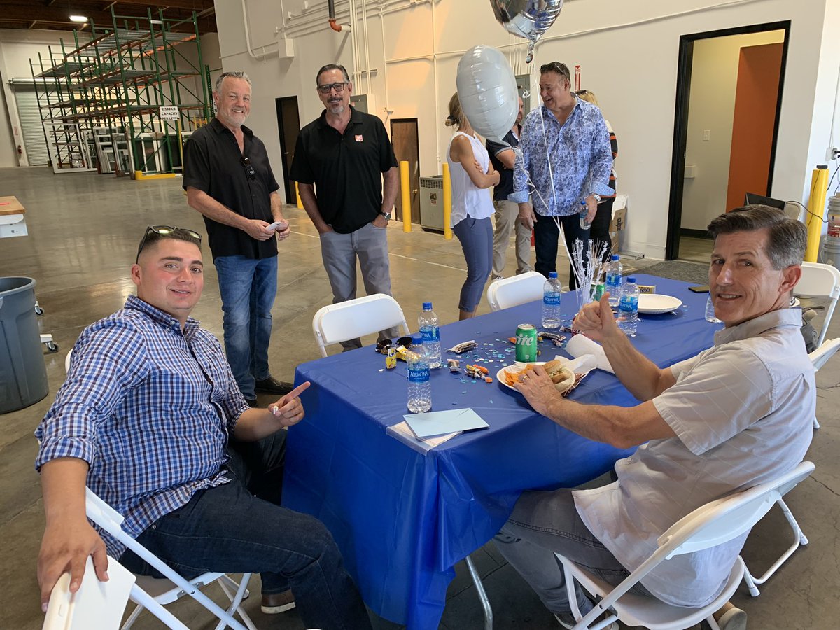 Mandy Russell tweet media