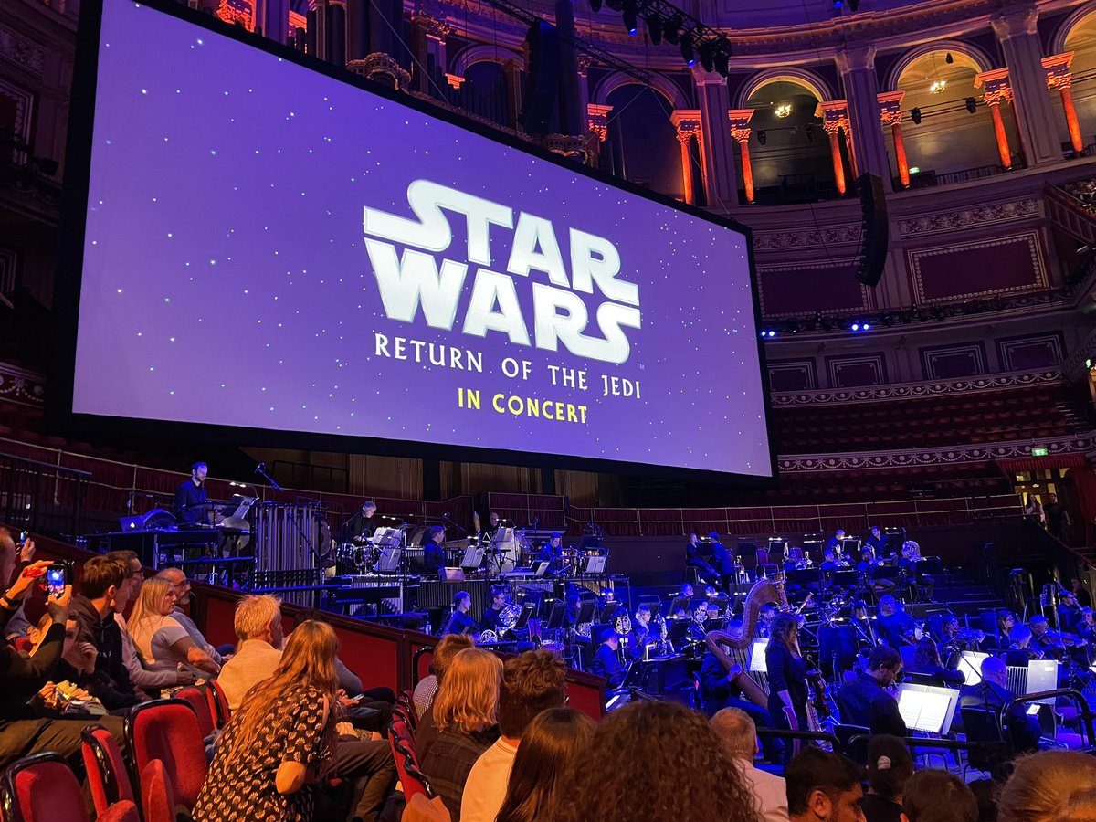 After a two year wait, finally got to complete the concert trilogy…and it arrived just in time as a pre-birthday celebration. Thank you for magical evening @RoyalAlbertHall. May the force be with you. #StarWars #ReturnoftheJedi #ReturnoftheJediinConcert