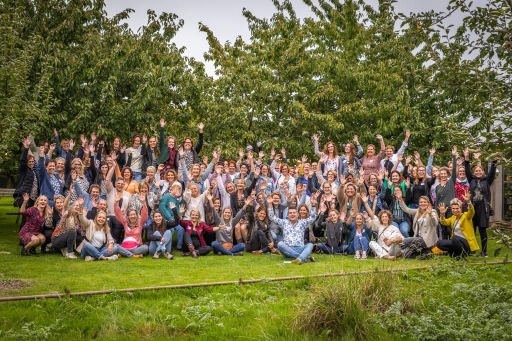 Samen met de <a href="/mmmEggies/">mmmEggies</a> een hele mooie inspirerende dag vol gezelligheid en mooie mensen waarvan je weer energie kreeg. Er werd wat af gekakelt. #kakelspektakel