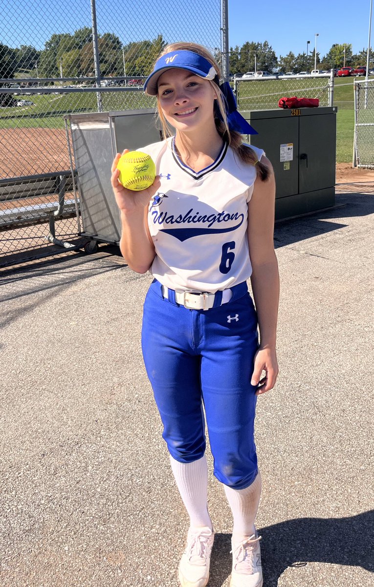 Went 2-3 in the first game against Marquette, a homerun and a triple. @SluggersArnold @WashMoBlueJays