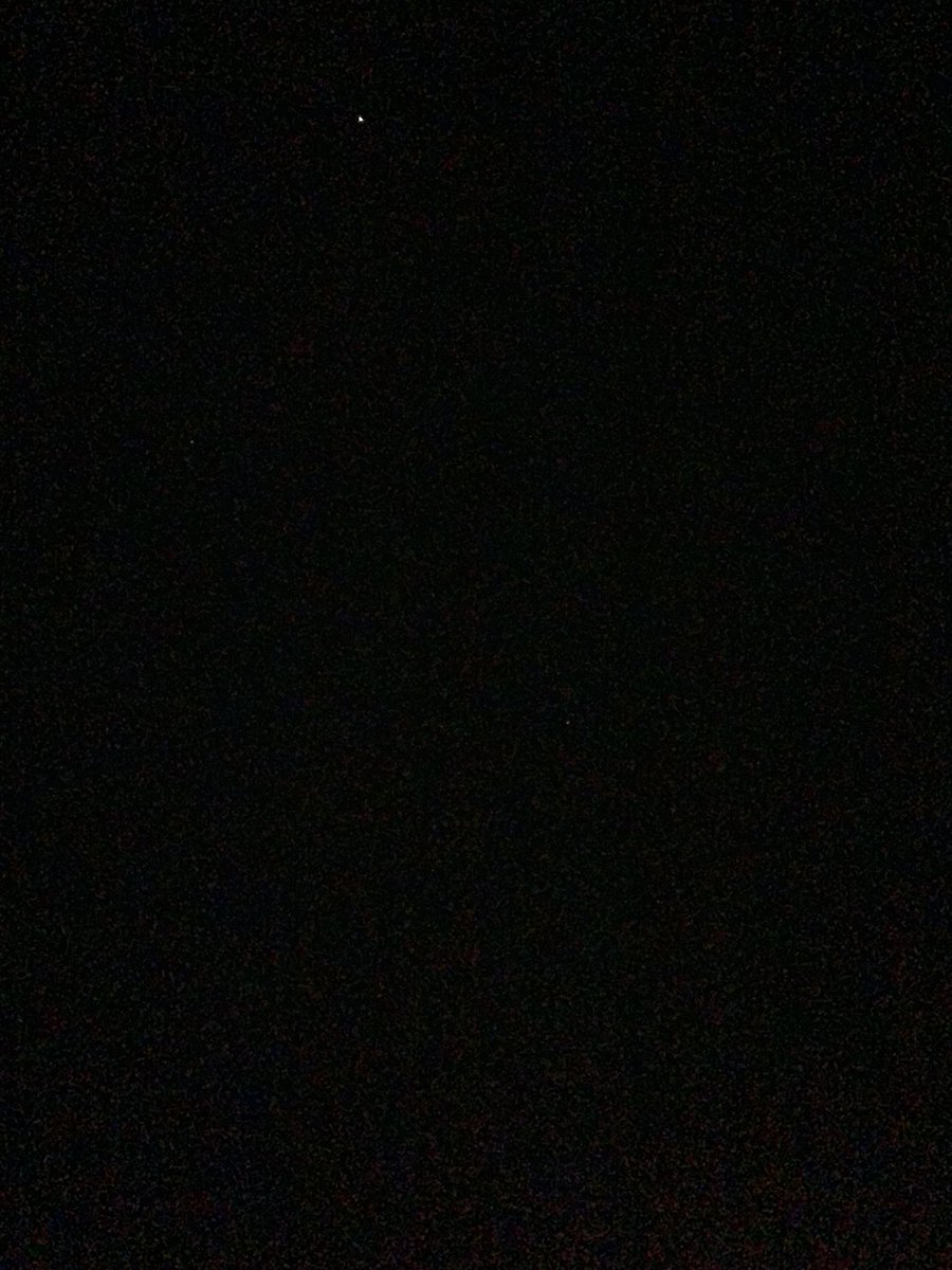 اهمشي فيه وحده تبين🫡