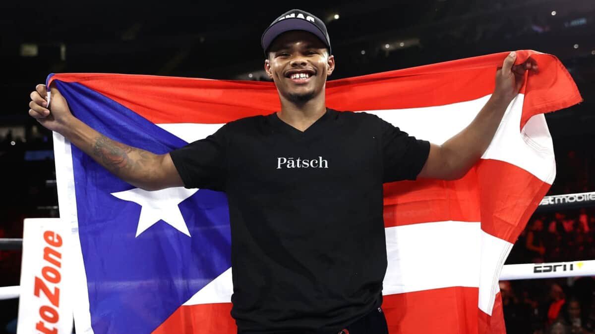 AnaniBX's tweet photo. 🇵🇷🇵🇷🇵🇷🇵🇷 got the best team in #boxing 😤💪 https://t.co/KybmdWgNBt