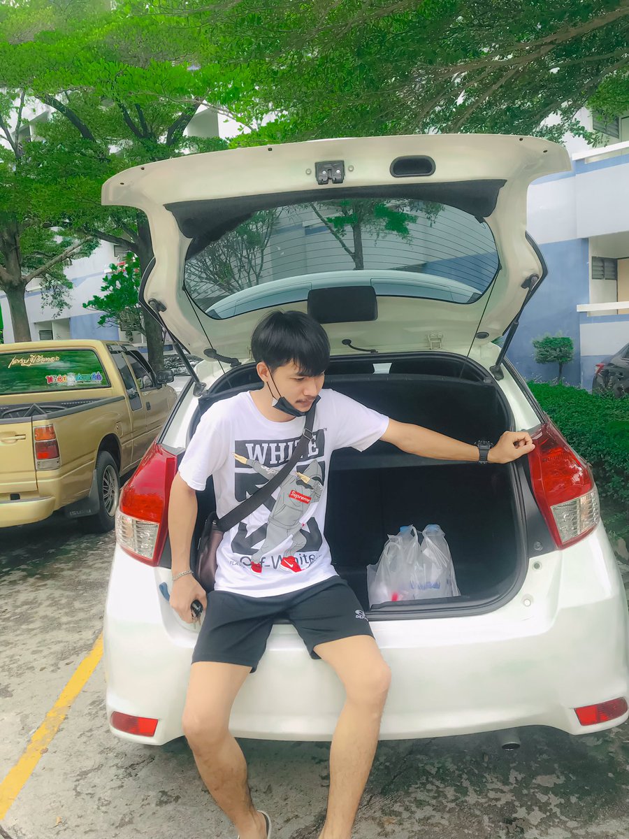 Tmm199614's tweet photo. คำว่าฮักกัน มันเว้าออกมายากปานนั่นติครับ #ชลบุรี #อมตะนครชลบุรี #บ่าว #สารคาม https://t.co/OBckuNCT4a