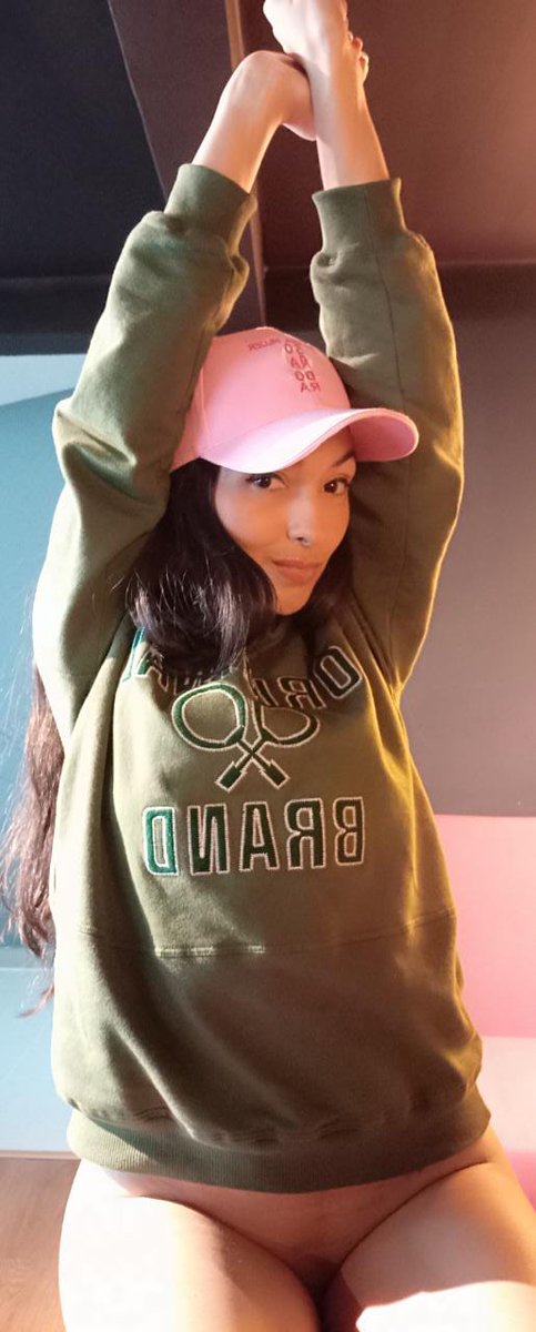 AnnaxWod's tweet photo. Cheer Up To Have A Nice Time ❤
Click here👉: https://t.co/unuG70L6SP 

#ChaturbaTeamPromo #chicastraviesas #girls #sexy #sex #colombiangirls #latinatwerk #latinacachonda #bichota #hot #lingerie #latinahot #Latinass #stripmenow https://t.co/Py4b2VloUL