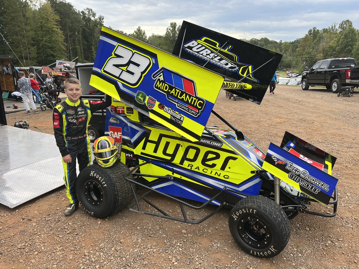 BeckhamMalone23's tweet photo. Ready to rip @MillbridgeRacin #vdlstrong @BeckhamMalone23 https://t.co/0scMU0tHxZ