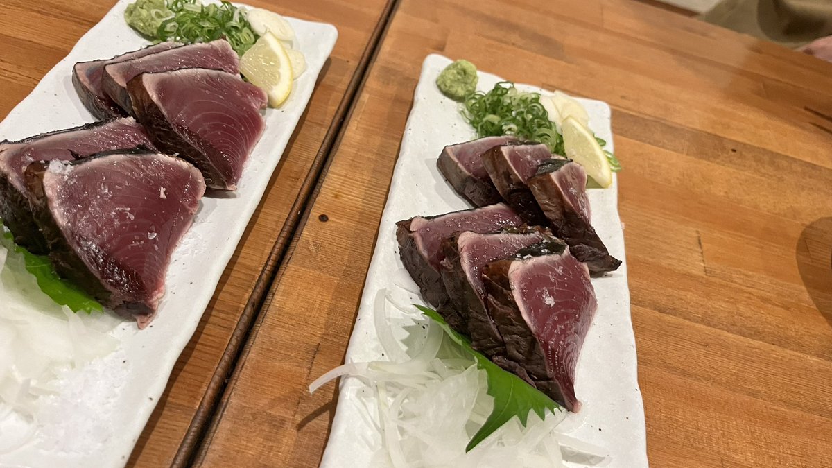 ZEON_seed's tweet photo. 昨日の晩食べたやつだけど
カツオ異次元で美味すぎてこれ食うために生きてるまである https://t.co/QDRiC4UKMD