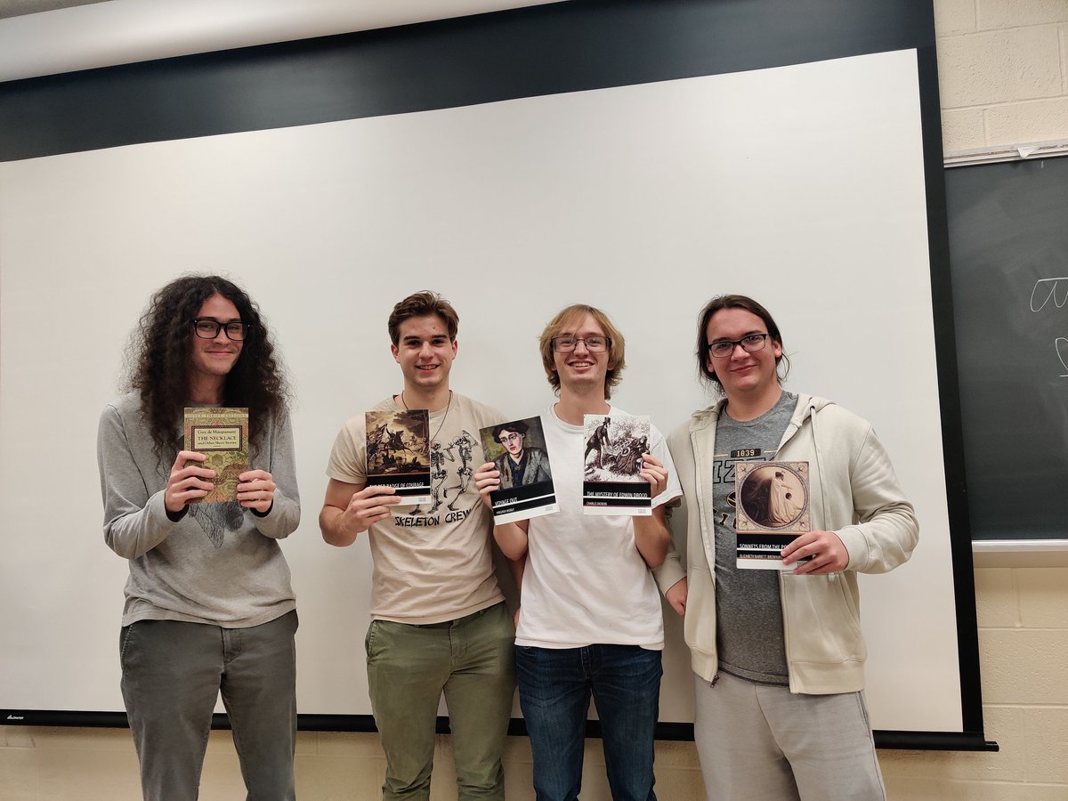 After beating Missouri A in a 275-225 first gamel, Missouri B beats Missouri A on tossup 20 of the second game 245-240 for the championship! Thank you to every team that attended and safe travels home!