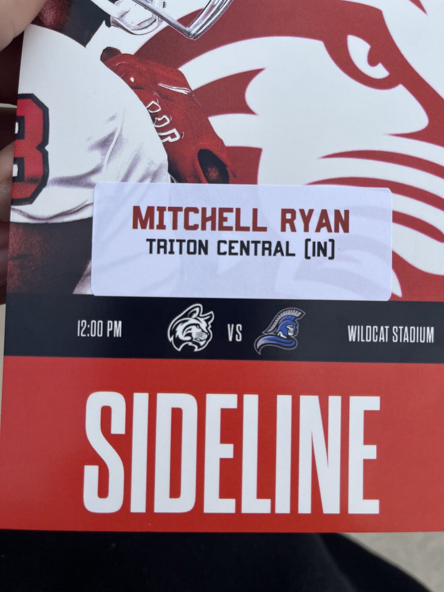 Mitchell934's tweet image. Had a great game day visit at ⁦@IndWesleyan_FB⁩ today! thank you ⁦@Coach__AT⁩ , ⁦@Coach_Langs⁩ , and ⁦@CoachBeyerIWU⁩ for the invite!
⁦@TCTigerFB4Life⁩ 
⁦@TheSupercop2366⁩