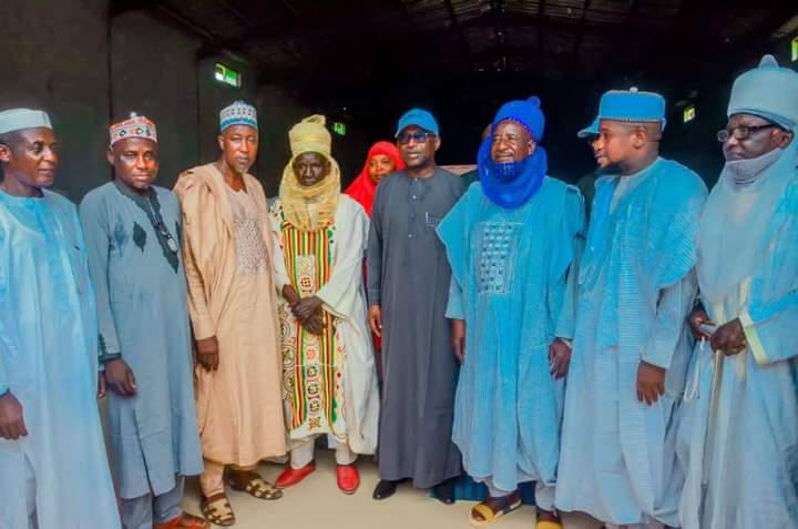 isahibrahim's tweet photo. Thank you CGI Rtd Babandede. For helping the flood victims in Jigawa state. https://t.co/vZNBxVSMz3