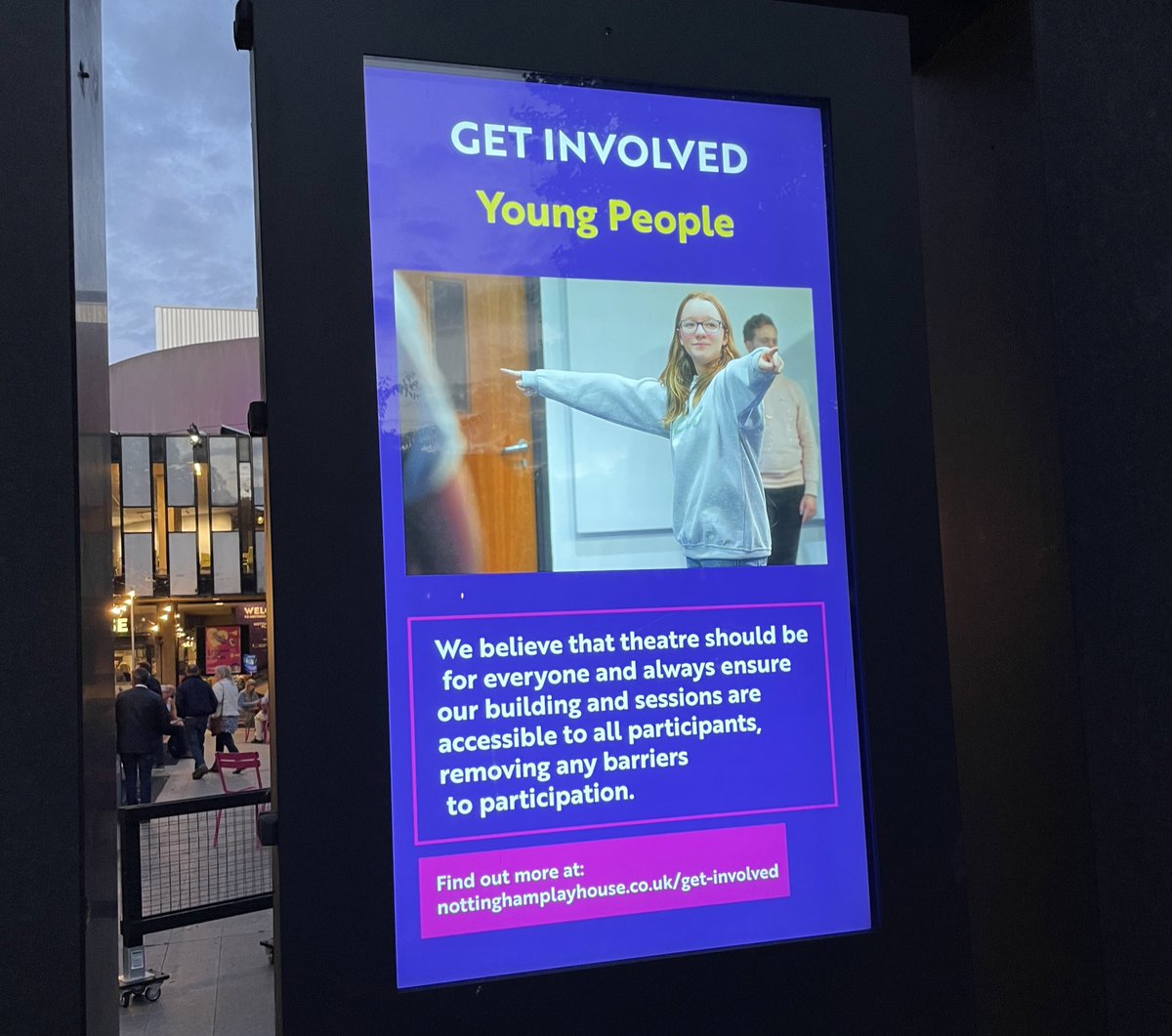erwinjones's tweet photo. Quite the evening @NottmPlayhouse for Jess. After spotting herself on the digital poster she bumped into Dame Emma Thompson in the loo and chatted again in the interval. The  Clothes They Stood Up In was excellent. A week left to catch it. https://t.co/PufWTterv6
