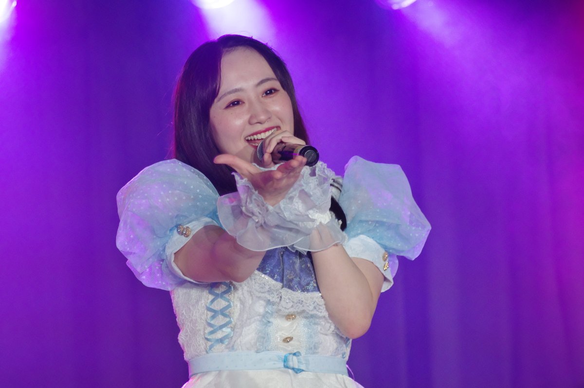 mugennkidou4444's tweet image. ２４日　ＣＯＳＭＩＣＬＡＢ
◇ｐａｍｐｌｅｐｏｐ
●絶対独占主義
●トップバッター
●みるみる夢見る
●ロマンスは言えないまま
●フツーに奇跡

レポートは下記のとおり
mixi.jp/view_diary.pl?…

#ＣＯＳＭＩＣＬＡＢ
#ｐａｍｐｌｅｐｏｐ（@pp__info）　
#森元彩乃
#下司萌
#恋未のどか
#甘夏あも