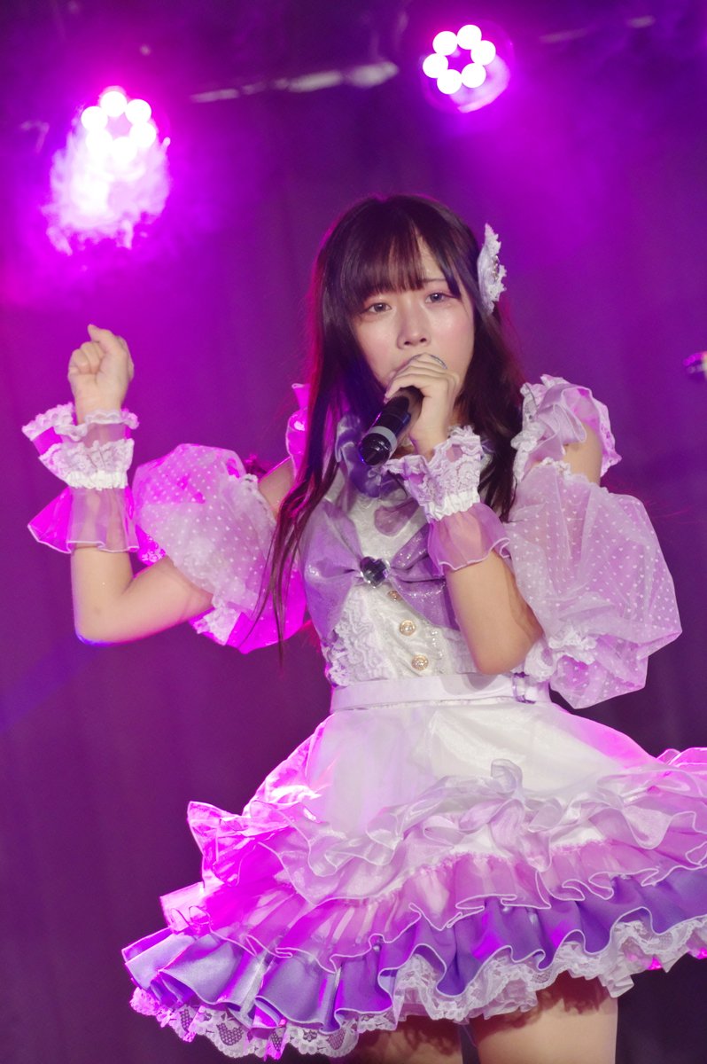 mugennkidou4444's tweet image. ２４日　ＣＯＳＭＩＣＬＡＢ
◇ｐａｍｐｌｅｐｏｐ
●絶対独占主義
●トップバッター
●みるみる夢見る
●ロマンスは言えないまま
●フツーに奇跡

レポートは下記のとおり
mixi.jp/view_diary.pl?…

#ＣＯＳＭＩＣＬＡＢ
#ｐａｍｐｌｅｐｏｐ（@pp__info）　
#森元彩乃
#下司萌
#恋未のどか
#甘夏あも