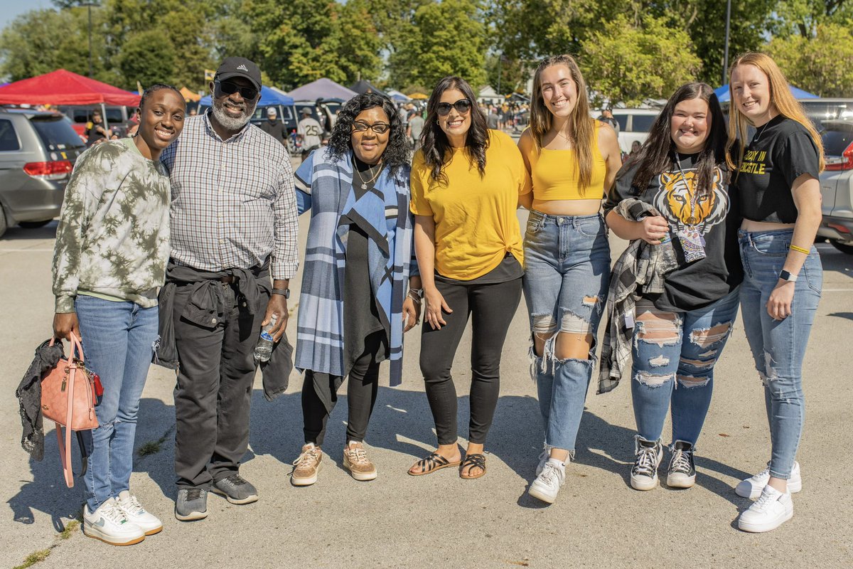 DePauw University tweet media