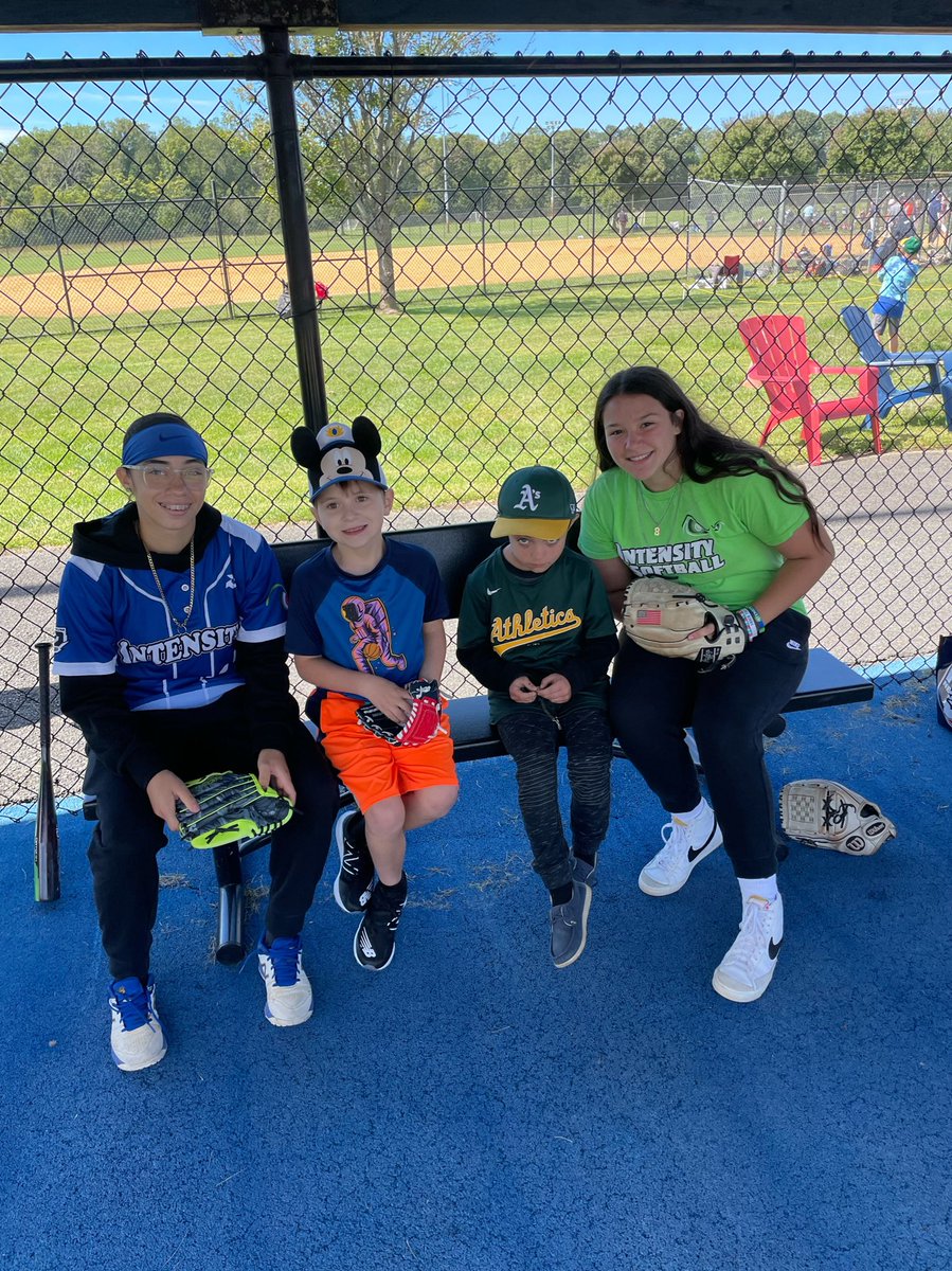 lflaherty2024's tweet photo. I had a great time this morning volunteering at @mlmcnj. Cant wait to go back soon! @Intensity16uBOD https://t.co/2jKn0IqKue