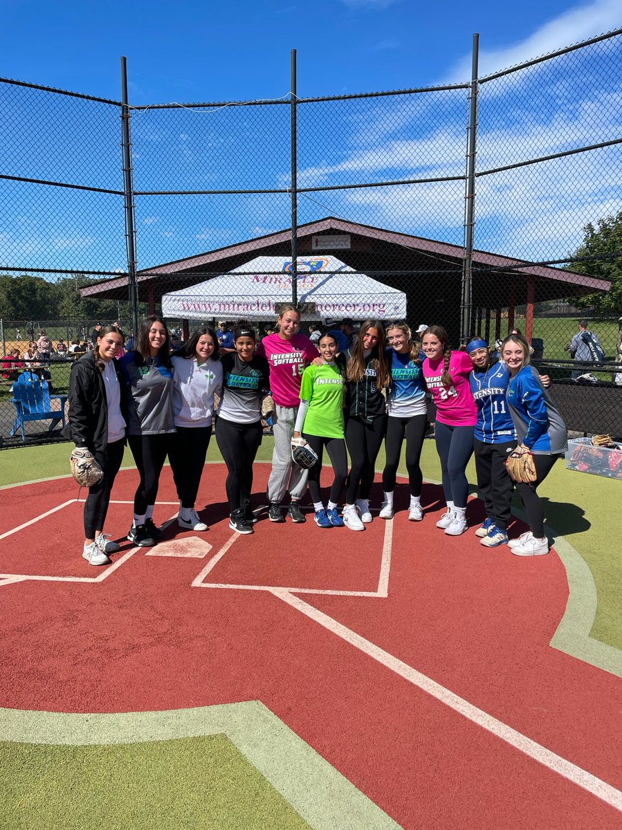 lflaherty2024's tweet photo. I had a great time this morning volunteering at @mlmcnj. Cant wait to go back soon! @Intensity16uBOD https://t.co/2jKn0IqKue