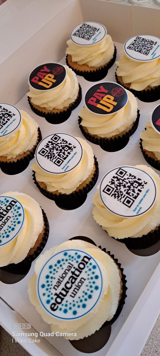 BuryNEU's tweet photo. Look out for a cake drop at your school reminding you to vote. https://t.co/YIAUygdqdj