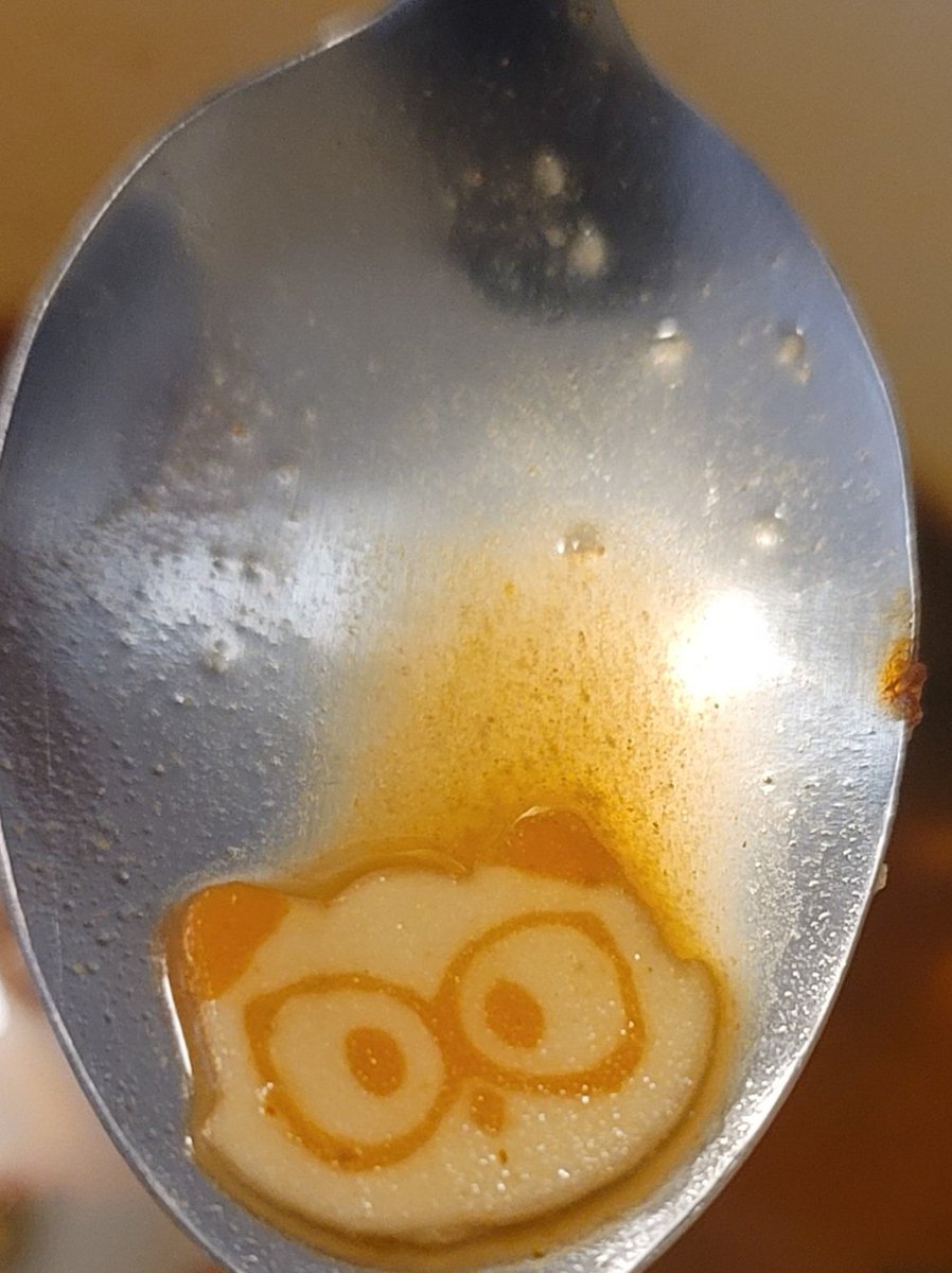 Ballin_Plays's tweet photo. Anyone else ever find a cat randomly in their soup https://t.co/ck5w4K9KuS