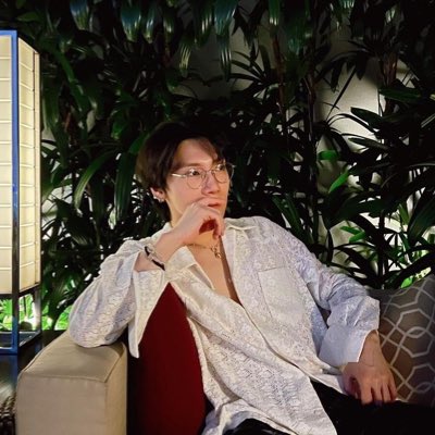 sickofurzone's tweet photo. # NewProfilePic https://t.co/tRjUxKDgSB