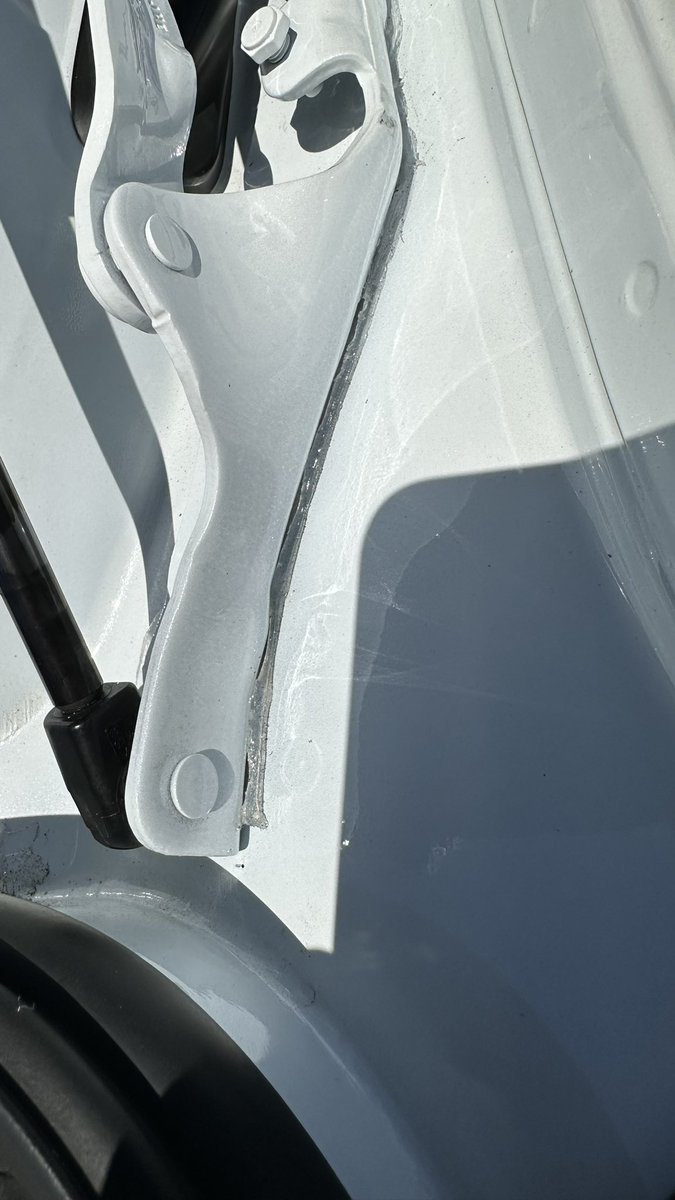 hass516's tweet photo. I think it’s terrible that my $70k Model 3 Performance this is how you guys seal my leaking trunk. 😑 @Tesla @elonmusk @TeslaMotorsClub #Tesla #TeslaModel3 https://t.co/v1kHCFIkOJ