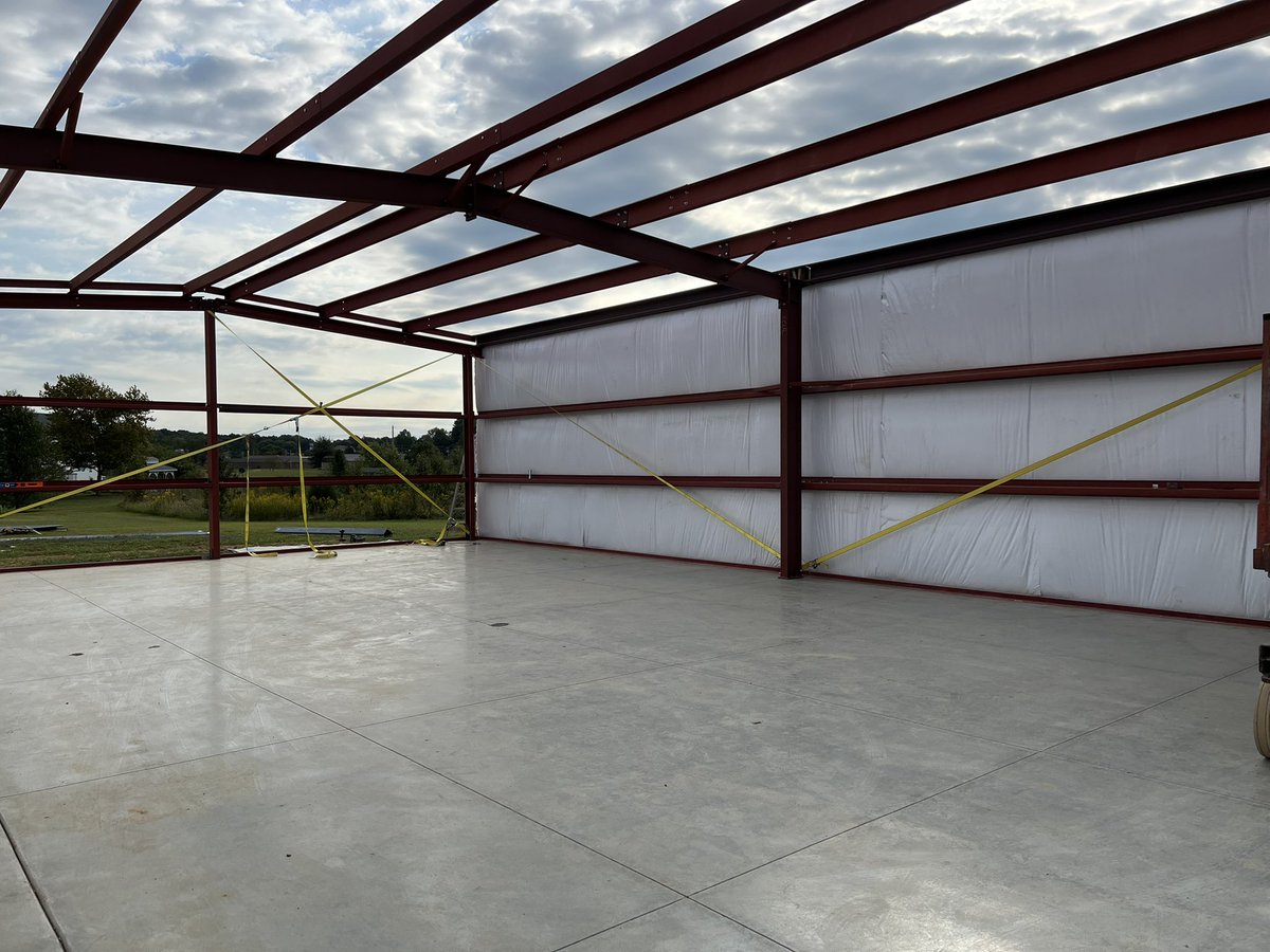 Robster6996's tweet photo. Helping a buddy build his garage! https://t.co/kwGc1zJrRs